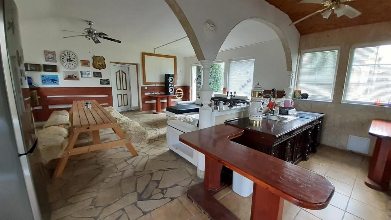 Resort Chribska Apartmany Adri Exterior photo